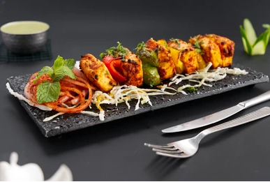 Best Paneer Tikka at OLANTIC 8 CAFE Sector 83 Gurgaon